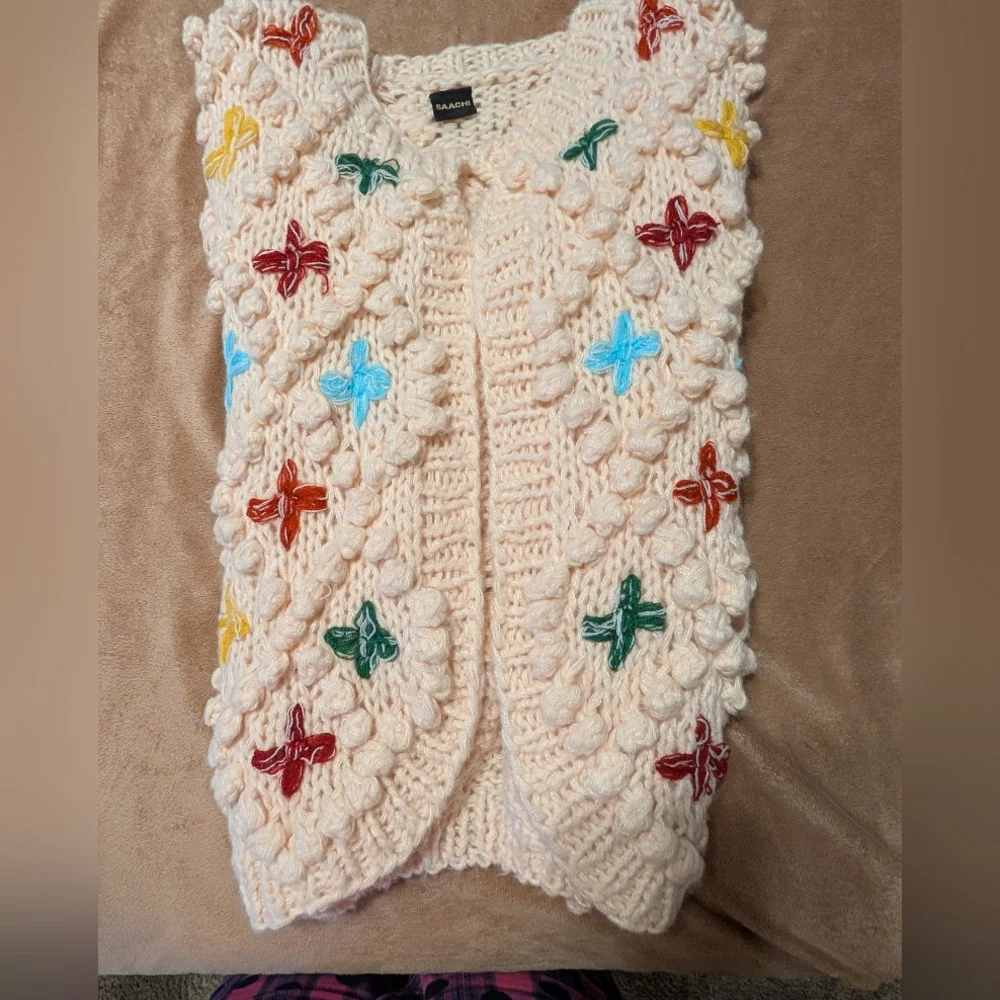 Brand New Sacchi Knit Popcorn Cardigan with Embroidered Accents NWOT - Picture 7 of 8